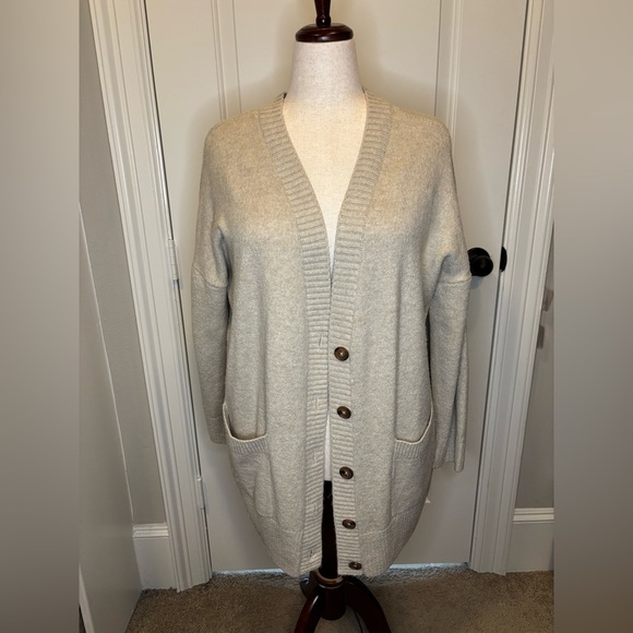 Torrid Cream Cardigan Sweater with Open Front Design - Picture 3 of 7